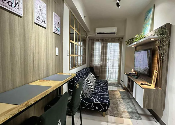 Modern Comfort In Pasay With Pool Apartamento