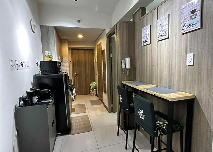 Modern Comfort In Pasay With Pool * Manila