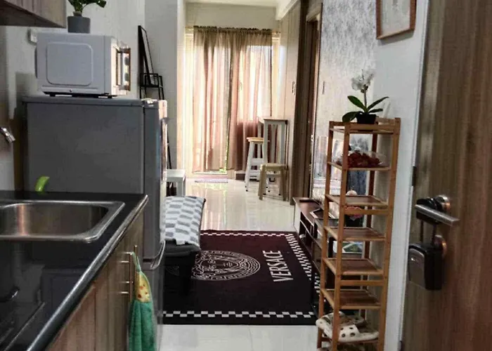 Modern Comfort In Pasay With Pool