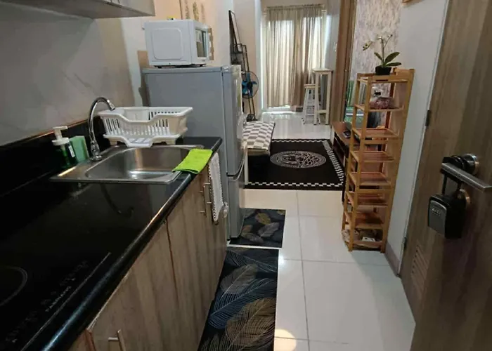 Modern Comfort In Pasay With Pool * Manila